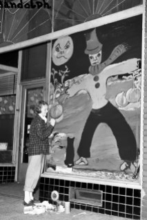 Halloween-Vintage-Store-Windows-via-Archive-dot-org-6 2 (edited)